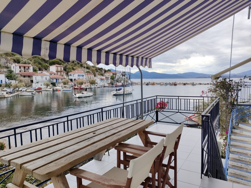 The balcony with sea view