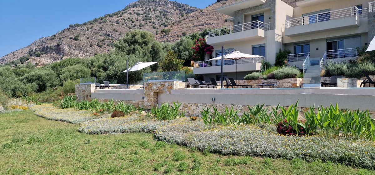 Five Villas in Plataria